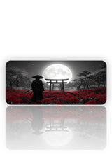 Avcı Ruhu: Gece Yarısı Samuray Silüeti Mouse Pad