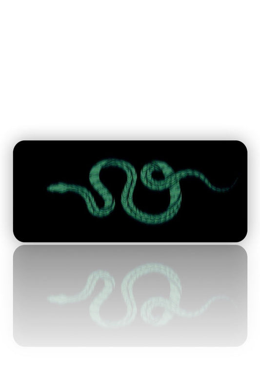 Zümrüt Engerek: Mistisizm ve Güç Mouse Pad