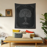 Goddess of Tree | Black Duvar Örtüsü