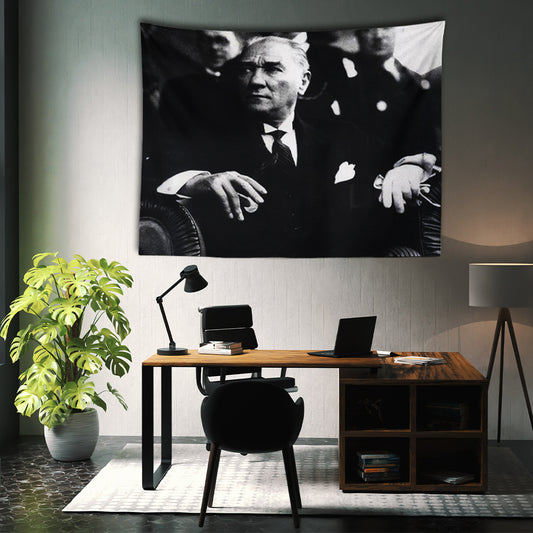 Atatürk Portresi Duvar Örtüsü