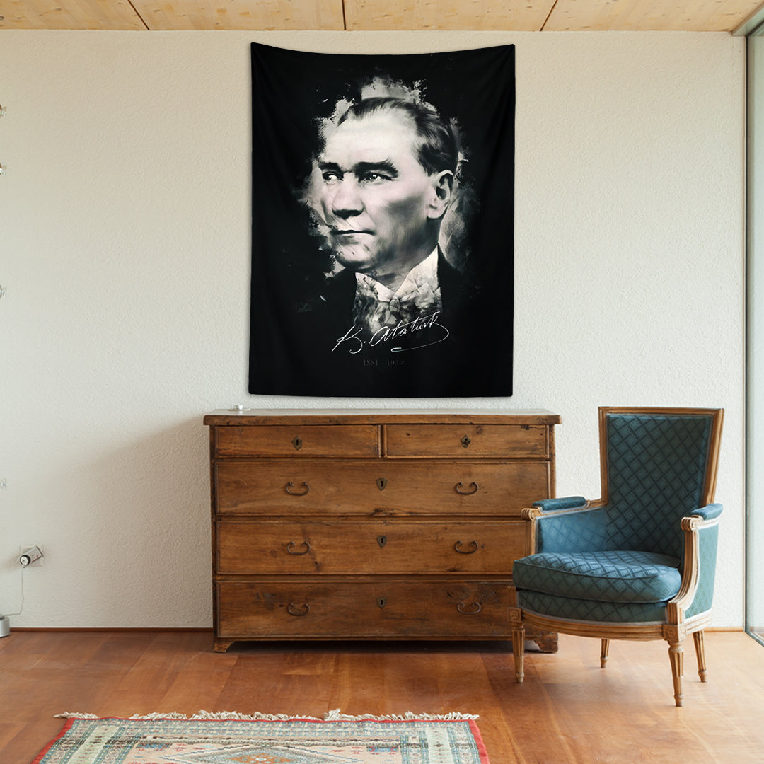 İmzalı Atatürk Portresi Duvar Örtüsü