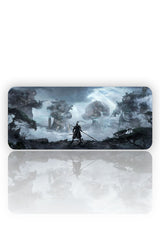 Tanrıların Karşısında: Yalnız Savaşçı Mouse Pad