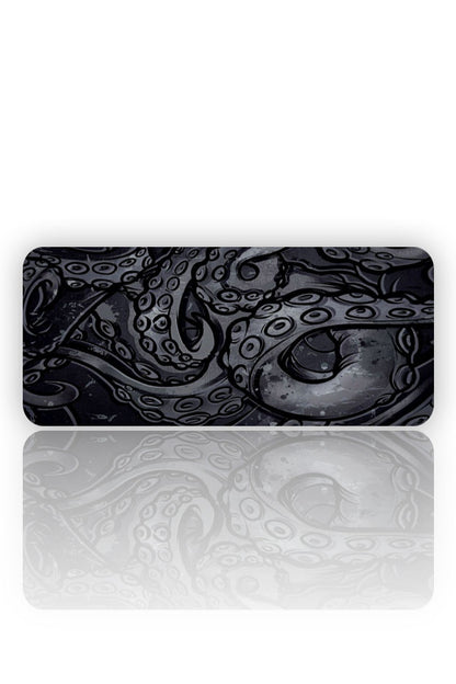 Karanlık Kraken: Demir Tentakül Mouse Pad