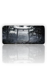 Sisli Torii – Karanlık Japon Ormanı Mouse Pad