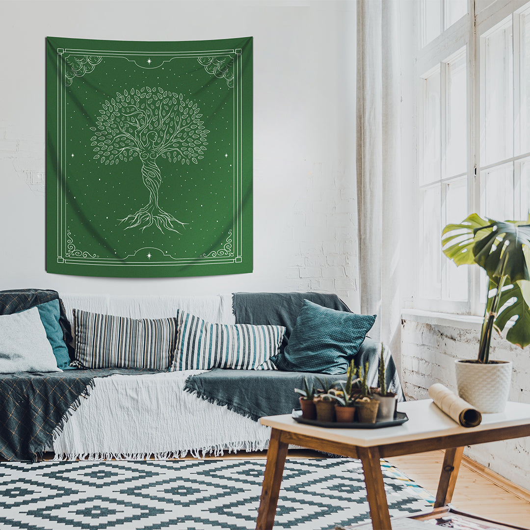 Goddess of Tree | Greenish Duvar Örtüsü
