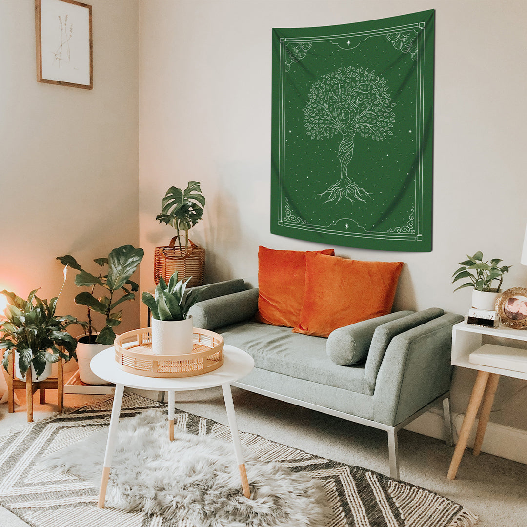 Goddess of Tree | Greenish Duvar Örtüsü