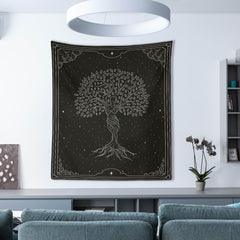 Goddess of Tree | Black Duvar Örtüsü
