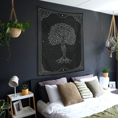 Goddess of Tree | Black Duvar Örtüsü